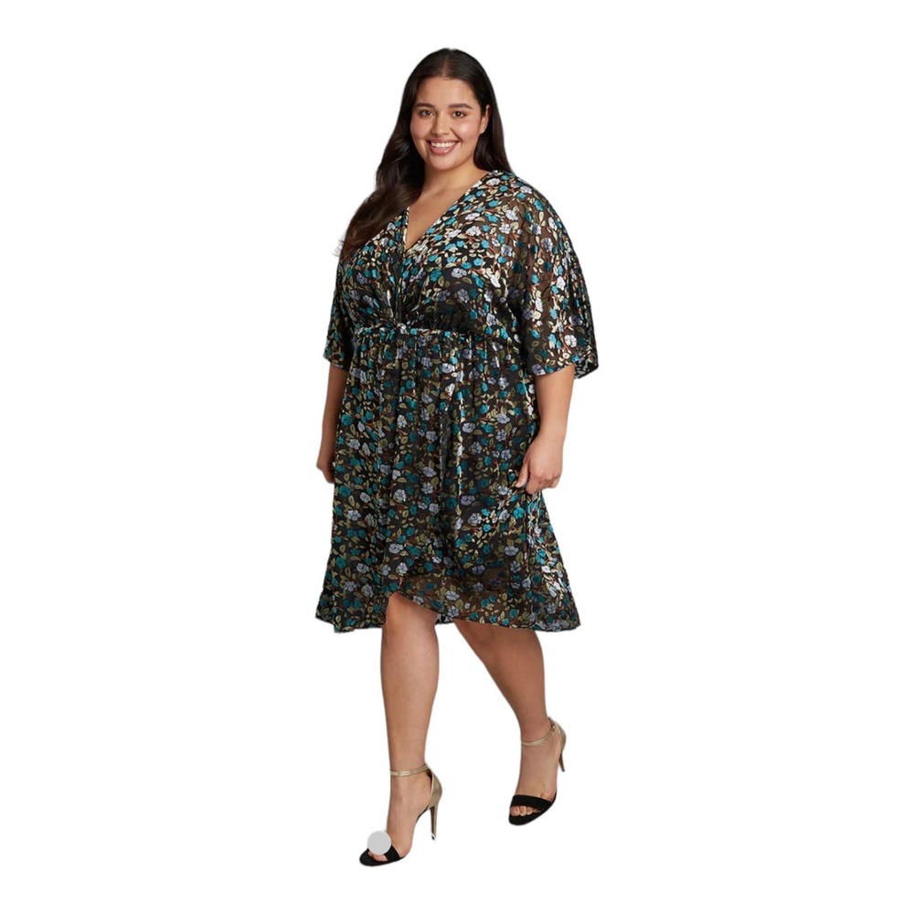ModCloth Floral‎ Velvet Burnout Dress Size 1X New